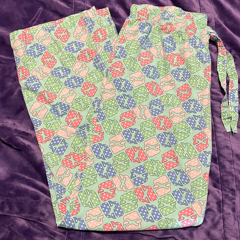 XS Vineyard Vines whale pajama pants
